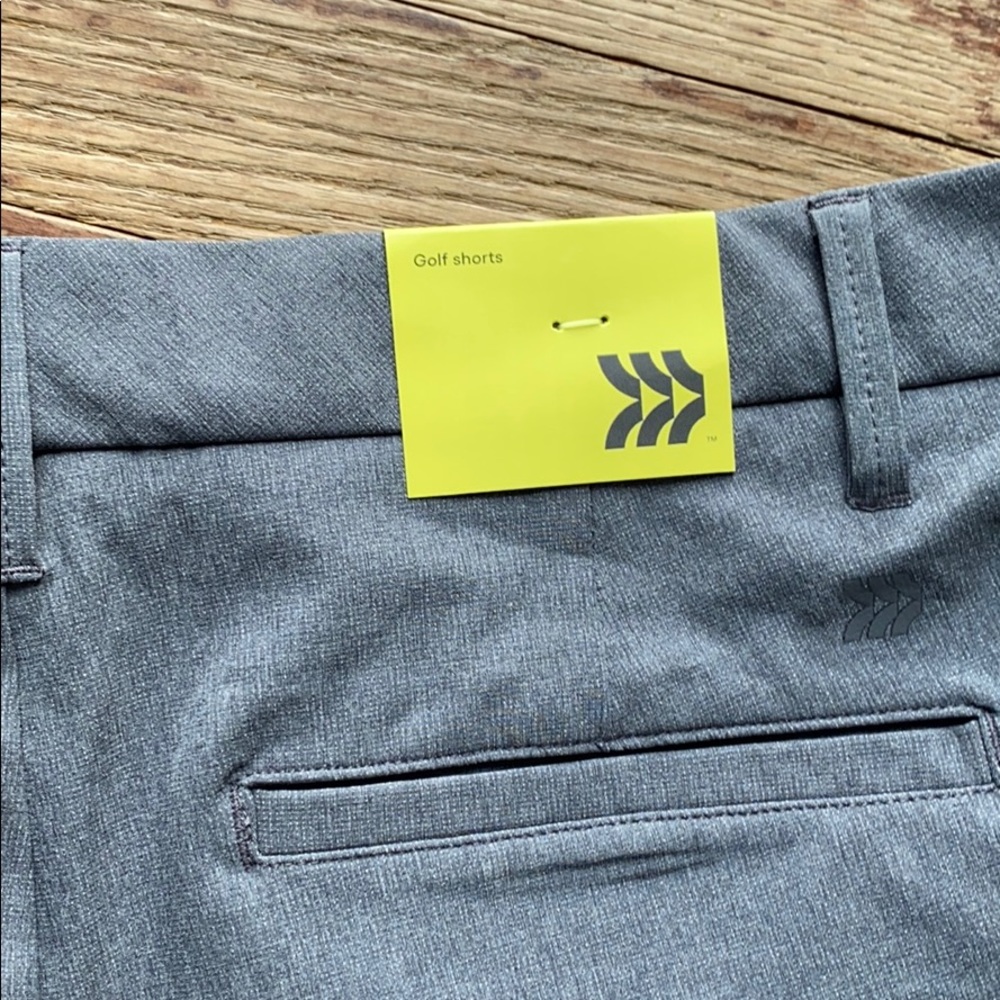 Golf Shorts - Picture 3 of 4